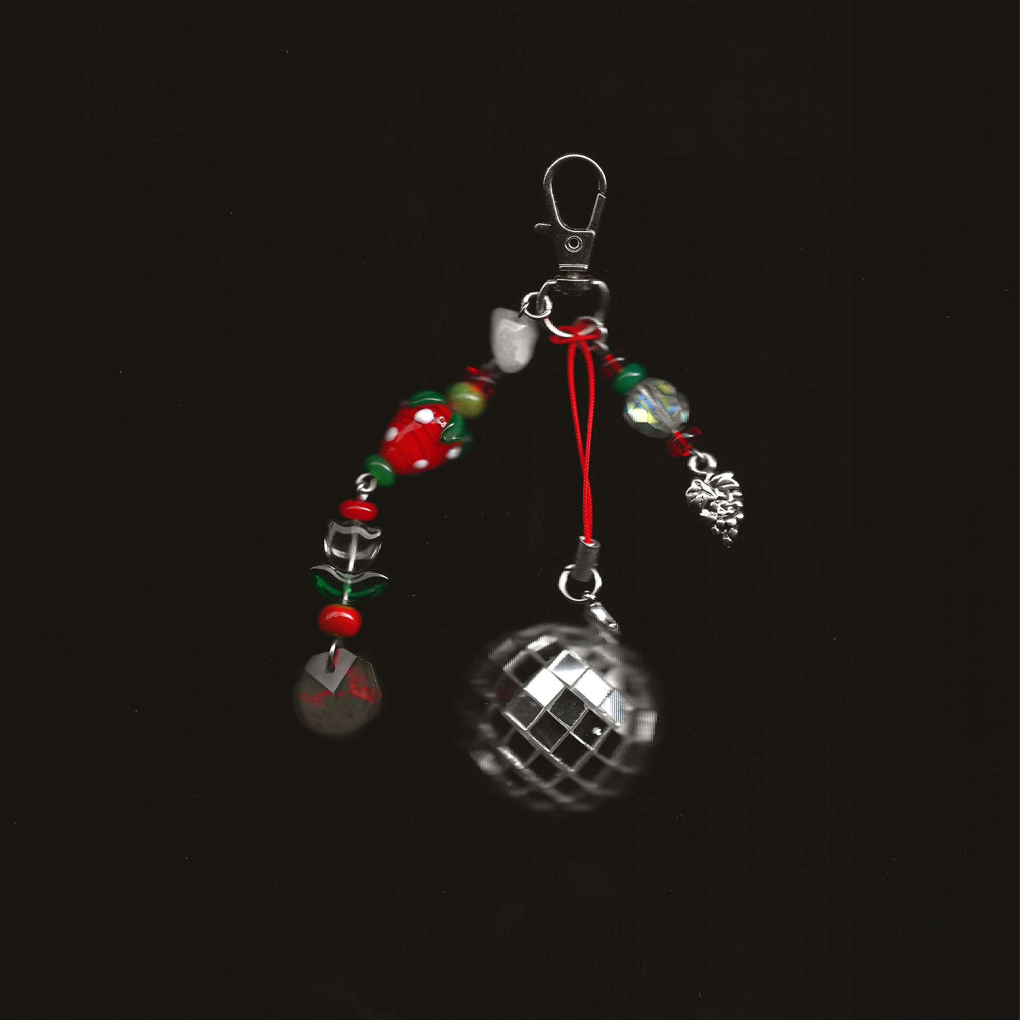 porte cle boule disco rouge